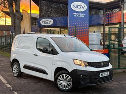 White Used 2022 Peugeot Partner Van | £8,990 (Good price)