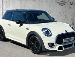 White Used 2019 Mini Cooper Sport Hatchback | £12,154 (Fair price)