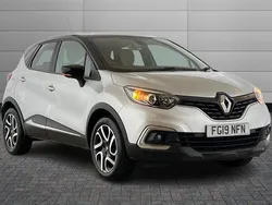Unknown Used 2019 Renault Captur Iconic SUV | £7,799 (Fair price)