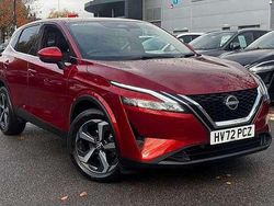 Red Used 2022 Nissan Qashqai N-Connecta SUV | £18,990 (Fair price)