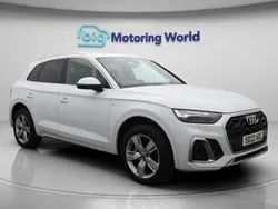 White Used 2022 Audi Q5 S-Line SUV | £30,500 (Good price)