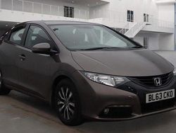Brown Used 2013 Honda Civic ES Hatchback | £5,495 (Fair price)