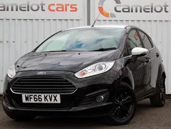 Black Used 2016 Ford Fiesta Zetec Hatchback | £5,490 (Fair price)