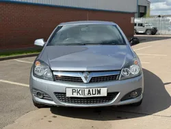 Silver Used 2011 Vauxhall Astra Sport Hatchback | £1,199 (Good price)