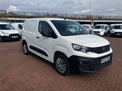 White Used 2021 Peugeot Partner Van | £9,360 (Fair price)