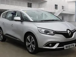 Used 2016 Renault Grand Scénic IV Dynamique MPV | £12,399 (A bit pricey)