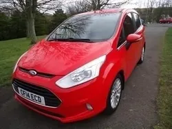 Red Used 2014 Ford B-MAX Titanium MPV | £4,590 (Fair price)