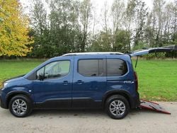 Blue Used 2022 Peugeot Rifter Allure MPV | £12,850 (Fair price)