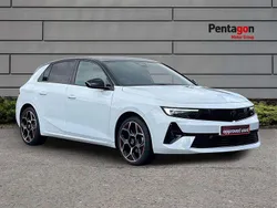 White Used 2023 Vauxhall Astra S Hatchback | £17,995 (Good price)