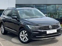 Deep black Used 2021 VW Tiguan Life SUV | £17,994 (Fair price)