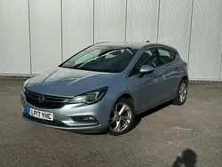 Flip chip silver Used 2017 Vauxhall Astra S Hatchback | £9,995 (Expensive)