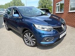 Blue Used 2019 Renault Kadjar Iconic SUV | £9,495 (Fair price)
