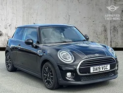 Black Used 2019 Mini Cooper Classic Hatchback | £12,499 (Good price)