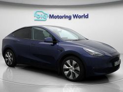 Blue Used 2022 Tesla Model Y Long Range AWD SUV | £21,000 (Fair price)