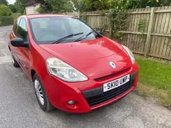 Red Used 2010 Renault Clio II Extreme Hatchback | £1,490 (Good price)