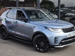 Byron blue Used 2022 Land Rover Discovery 5 HSE Dynamic SUV | £45,990 (Expensive)