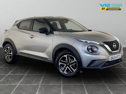 Silver Used 2024 Nissan Juke N-Connecta SUV | £13,495 (Good price)