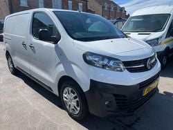 White Used 2020 Vauxhall Vivaro Sportive Van | £9,995 (Fair price)