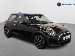Black Used 2021 Mini Cooper Comfort Hatchback | £15,799 (Expensive)