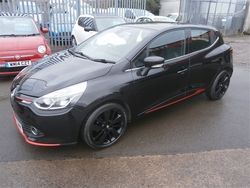 Black Used 2014 Renault Clio IV Dynamique Hatchback | £5,695 (Expensive)