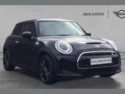 Black Used 2022 Mini Cooper S Level 2 Hatchback | £16,995 (Fair price)
