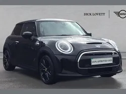 Black Used 2022 Mini Cooper S Level 2 Hatchback | £16,995 (Fair price)