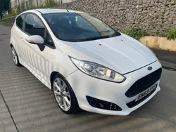 White Used 2013 Ford Fiesta Zetec Hatchback | £3,795 (Fair price)