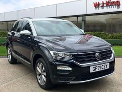 Deep black Used 2021 VW T-Roc Design SUV | £18,995 (Fair price)