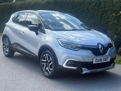 Silver Used 2018 Renault Captur Dynamique SUV | £7,990 (Fair price)