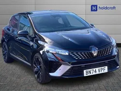 Metallic diamond black Used 2024 Renault Clio V Hatchback | £17,899 (A bit pricey)