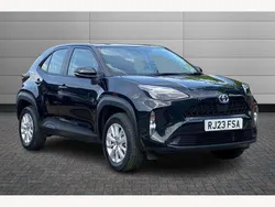 Eclipse black Used 2023 Toyota Yaris Cross SUV | £20,695 (Good price)