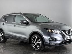 Grey Used 2018 Nissan Qashqai N-Connecta SUV | £10,200 (Good price)