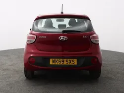 Red Used 2019 Hyundai i10 SE Hatchback | £11,999 (A bit pricey)