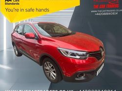 Red Used 2018 Renault Kadjar Dynamique SUV | £10,788 (Fair price)