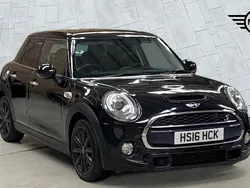 Black Used 2016 Mini Cooper S Hatch Hatchback | £13,750 (Fair price)