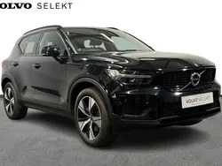 Black Used 2022 Volvo XC40 R-Design SUV | £20,900 (Good price)