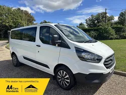 White Used 2018 Ford Transit Custom SE Estate | £10,690 (Good price)