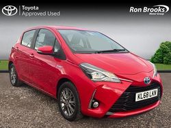 Red Used 2019 Toyota Yaris Hybrid Hatchback | £13,500 (Good price)