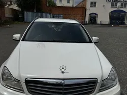 White Used 2012 Mercedes C220 SE Estate | £2,450 (Good price)