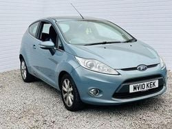 Blue Used 2010 Ford Fiesta Zetec Hatchback | £1,995 (Good price)