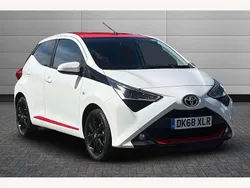 White Used 2018 Toyota Aygo x-press Hatchback | £9,495 (Fair price)