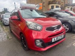 Red Used 2015 Kia Picanto 2 Hatchback | £3,995 (Fair price)