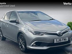 Grey Used 2016 Toyota Auris Hatchback | £8,596 (Fair price)