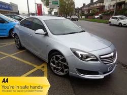 Silver Used 2016 Vauxhall Insignia SRi Hatchback | £9,766 (Expensive)