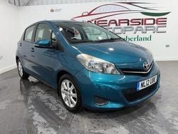 Blue Used 2012 Toyota Yaris Multidrive S Hatchback | £7,299 (Fair price)