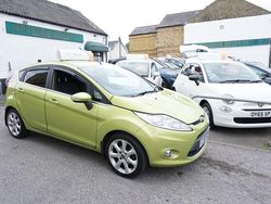 Green Used 2010 Ford Fiesta Titanium Hatchback | £3,750 (Fair price)