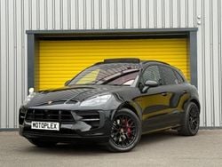 Black Used 2021 Porsche Macan SUV | £53,495 (Fair price)