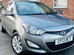 Used 2012 Hyundai i20 Active Hatchback | £2,330 (Fair price)