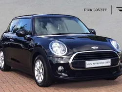 Black Used 2017 Mini Cooper Hatch Hatchback | £9,995 (Fair price)
