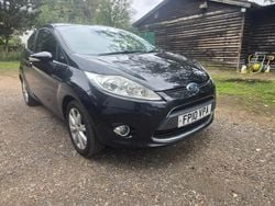 Black Used 2010 Ford Fiesta Zetec Hatchback | £1,100 (Good price)